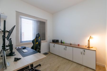 Casa à venda com 300m², 3 quartos e 2 vagas Casa à venda com 300m², 3 quartos e 2 vagasSuíte 2