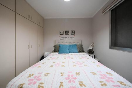Quarto 1 de apartamento à venda com 2 quartos, 50m² em Vila Paulistania, São Paulo