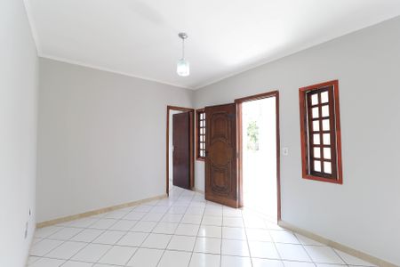 Sala de casa para alugar com 3 quartos, 94m² em Vila Medeiros, São Paulo