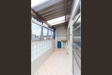 Casa para alugar com 94m², 3 quartos e sem vagaÁrea de Serviço