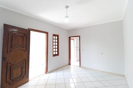 Sala de casa para alugar com 3 quartos, 94m² em Vila Medeiros, São Paulo