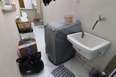 Apartamento à venda com 70m², 3 quartos e 1 vagaÁrea de Serviço