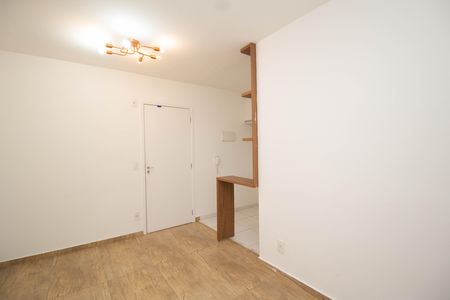 Sala de apartamento para alugar com 2 quartos, 45m² em Vila Pirituba, São Paulo