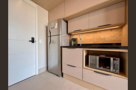 Studio à venda com 28m², 1 quarto e sem vaga Studio à venda com 28m², 1 quarto e sem vagaCozinha