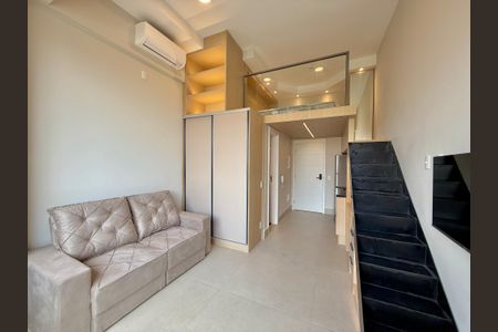 Studio à venda com 28m², 1 quarto e sem vaga Studio à venda com 28m², 1 quarto e sem vagaSala
