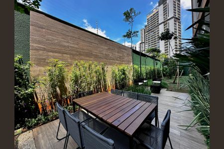 Studio à venda com 28m², 1 quarto e sem vaga Studio à venda com 28m², 1 quarto e sem vagaEspaço Pet