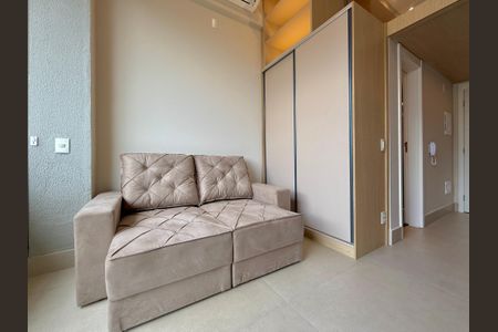 Studio à venda com 28m², 1 quarto e sem vaga Studio à venda com 28m², 1 quarto e sem vagaSala