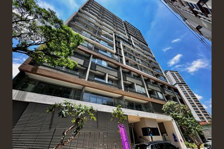 Studio à venda com 28m², 1 quarto e sem vaga Studio à venda com 28m², 1 quarto e sem vagaFachada