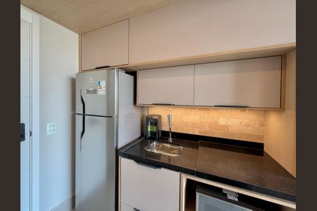 Studio à venda com 28m², 1 quarto e sem vaga Studio à venda com 28m², 1 quarto e sem vagaCozinha