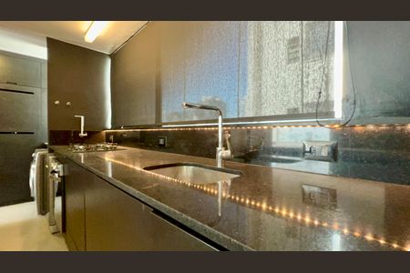 Apartamento à venda com 117m², 2 quartos e 1 vagaCozinha