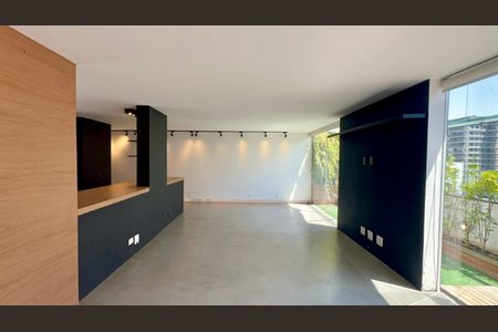 Sala de apartamento para alugar com 2 quartos, 117m² em Cerqueira César, São Paulo