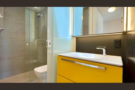 Apartamento à venda com 117m², 2 quartos e 1 vagaBanheiro Social