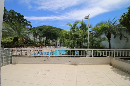 Apartamento à venda com 65m², 3 quartos e 1 vagaÁrea comum - Piscina