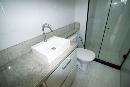 Apartamento à venda com 65m², 3 quartos e 1 vagaBanheiro Social