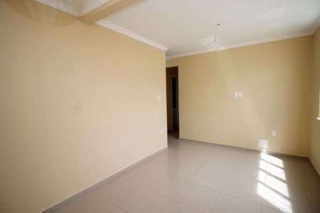 Apartamento para alugar com 65m², 2 quartos e sem vagaSala