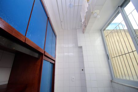 Apartamento para alugar com 65m², 2 quartos e sem vagaÁrea de Serviço