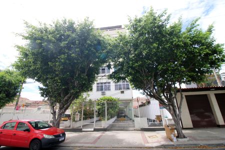 Apartamento para alugar com 65m², 2 quartos e sem vagaFachada do Prédio