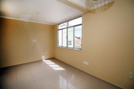 Apartamento para alugar com 65m², 2 quartos e sem vagaSala