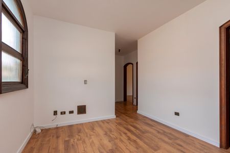 Casa para alugar com 393m², 4 quartos e 2 vagasHall dos Quartos