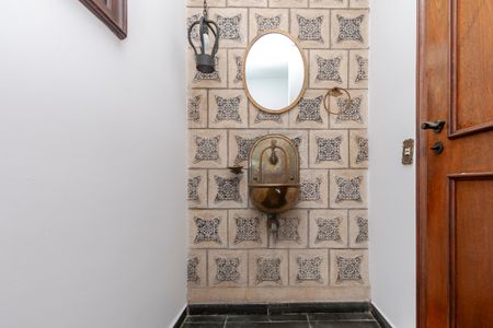 Casa para alugar com 393m², 4 quartos e 2 vagasLavabo