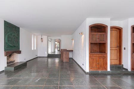 Sala de casa para alugar com 4 quartos, 393m² em Chácara Santo Antônio (zona Sul), São Paulo