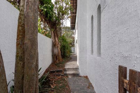 Casa para alugar com 393m², 4 quartos e 2 vagasCorredor Lateral