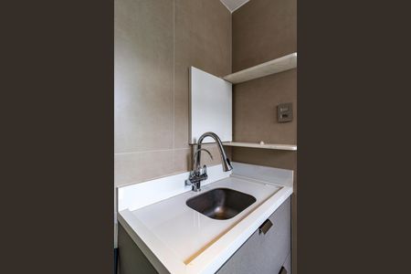 Apartamento à venda com 220m², 3 quartos e 3 vagasBanheiro de Serviço