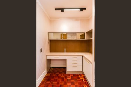 Apartamento à venda com 220m², 3 quartos e 3 vagasSuíte 1