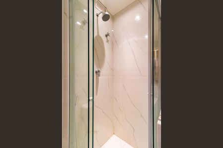 Apartamento à venda com 220m², 3 quartos e 3 vagasBanheiro da Suíte 2