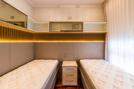 Apartamento à venda com 220m², 3 quartos e 3 vagasQuarto 