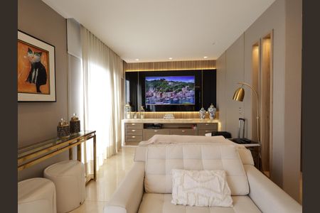 Apartamento para alugar com 180m², 2 quartos e 3 vagasSala