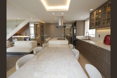 Apartamento para alugar com 180m², 2 quartos e 3 vagasCozinha