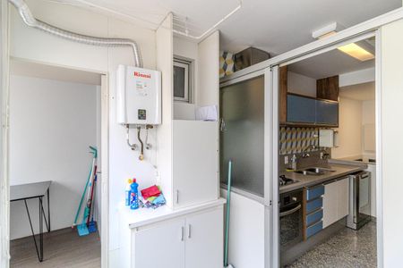 Apartamento para alugar com 120m², 3 quartos e 2 vagas Apartamento para alugar com 120m², 3 quartos e 2 vagasÁrea de Serviço