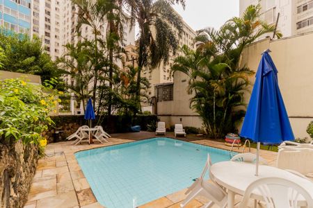 Apartamento para alugar com 120m², 3 quartos e 2 vagas Apartamento para alugar com 120m², 3 quartos e 2 vagasPiscina