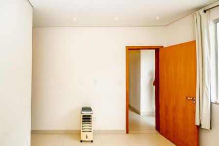 Casa para alugar com 140m², 3 quartos e 2 vagasSuíte