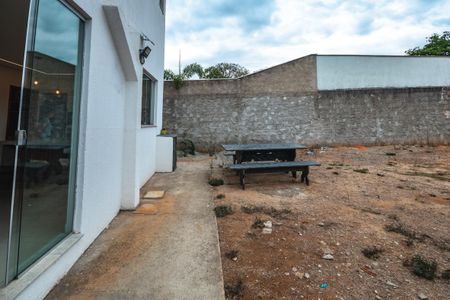 Casa para alugar com 140m², 3 quartos e 2 vagasQuintal
