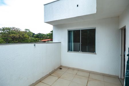 Casa para alugar com 140m², 3 quartos e 2 vagasVaranda