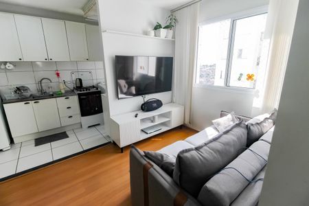 Apartamento à venda com 40m², 2 quartos e 1 vaga Apartamento à venda com 40m², 2 quartos e 1 vagaSala