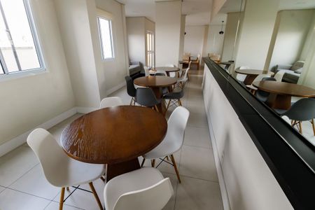 Apartamento à venda com 40m², 2 quartos e 1 vaga Apartamento à venda com 40m², 2 quartos e 1 vagaÁrea comum - Salão de festas