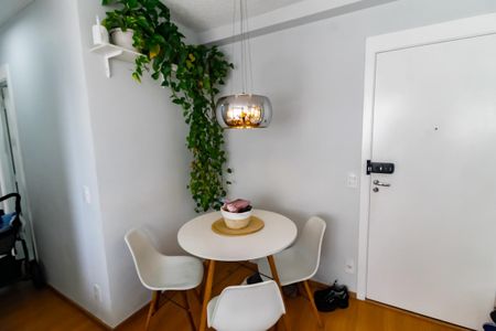 Apartamento à venda com 40m², 2 quartos e 1 vaga Apartamento à venda com 40m², 2 quartos e 1 vagaDetalhe Sala