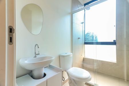 Banheiro de kitnet/studio para alugar com 1 quarto, 28m² em Vila Antonio, São Paulo