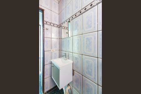 Casa à venda com 150m², 4 quartos e 1 vaga Casa à venda com 150m², 4 quartos e 1 vagaBanheiro Social