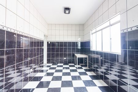 Casa à venda com 150m², 4 quartos e 1 vaga Casa à venda com 150m², 4 quartos e 1 vagaCozinha