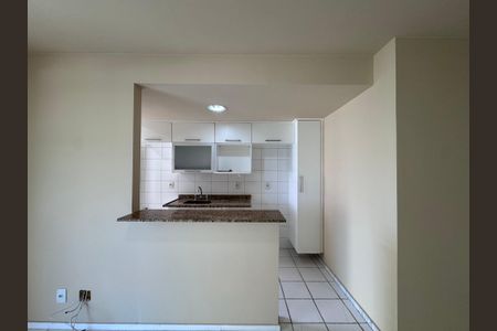 Apartamento à venda com 69m², 2 quartos e 1 vaga Apartamento à venda com 69m², 2 quartos e 1 vagaCozinha e Área de Serviço
