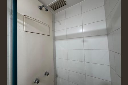 Apartamento à venda com 69m², 2 quartos e 1 vaga Apartamento à venda com 69m², 2 quartos e 1 vagaBanheiro Social