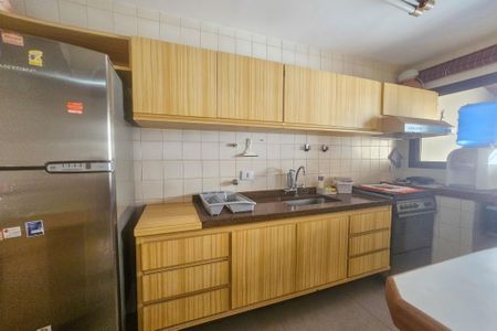 Apartamento para alugar com 63m², 1 quarto e 2 vagas Apartamento para alugar com 63m², 1 quarto e 2 vagasCozinha