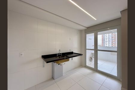 Apartamento para alugar com 109m², 3 quartos e 2 vagas Apartamento para alugar com 109m², 3 quartos e 2 vagasCozinha