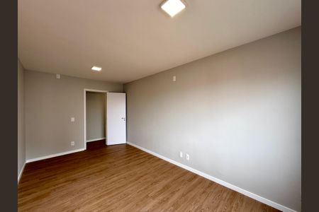 Apartamento para alugar com 109m², 3 quartos e 2 vagas Apartamento para alugar com 109m², 3 quartos e 2 vagasSuíte 2