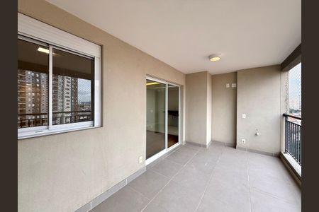 Apartamento para alugar com 109m², 3 quartos e 2 vagas Apartamento para alugar com 109m², 3 quartos e 2 vagasSacada