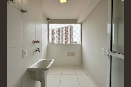 Apartamento para alugar com 109m², 3 quartos e 2 vagas Apartamento para alugar com 109m², 3 quartos e 2 vagasÁrea de Serviço